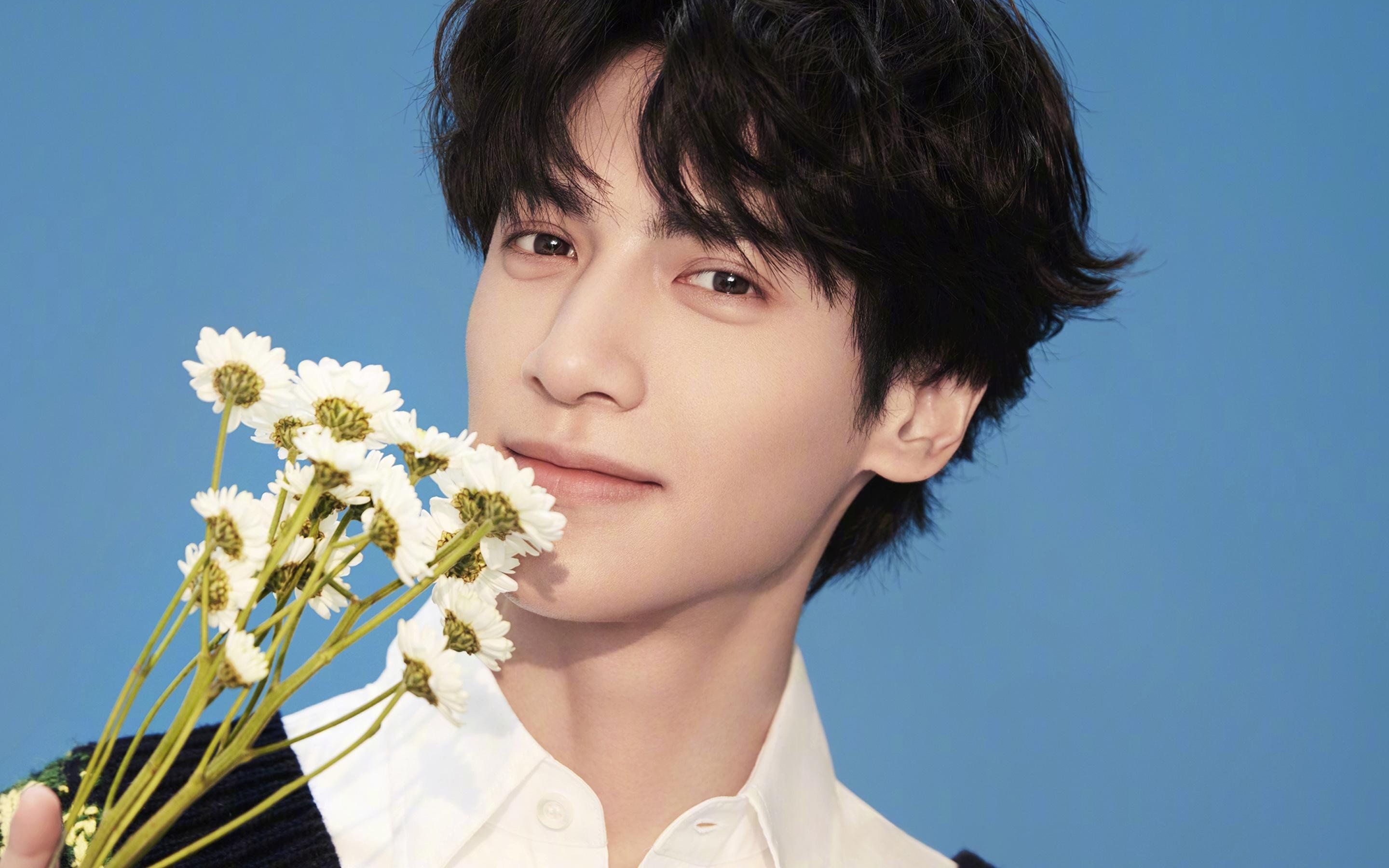 绿隼撕裂夜空，沙特强势晋级卡塔尔，罗德里点金时刻铸就历史